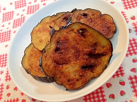 おつまみに　塩麹パウダーで米茄子揚げ♬